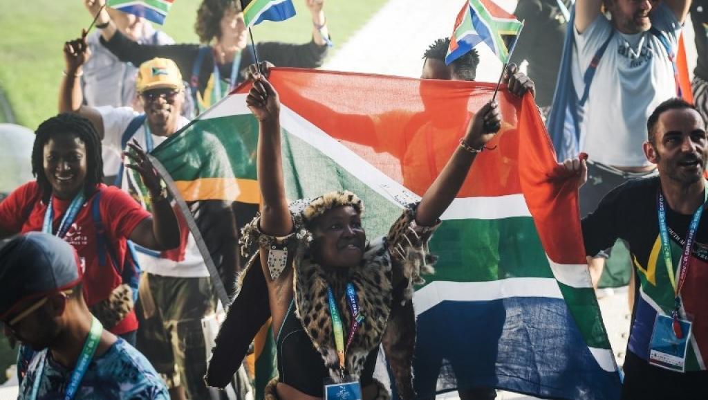 Gay Games Paris 2018: deux footballeurs Sierra léonais en quête de liberté