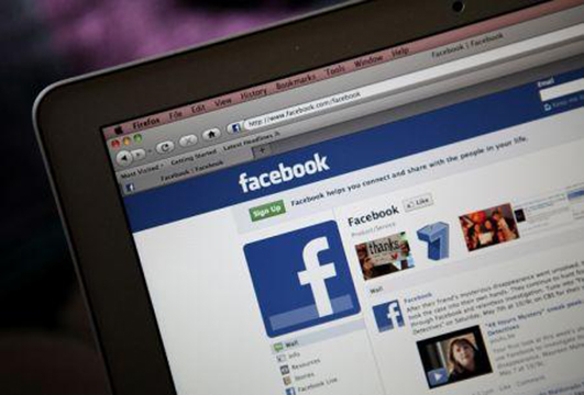 Les médias en ligne semblent avoir coupé le cordon ombilical avec Facebook (Chartbeat)