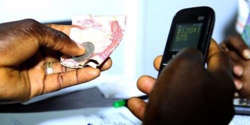 Gabon : Le gouvernement annule les taxes sur les transactions électroniques dans la loi de finances 2019