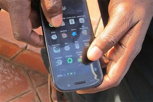 Le ministère camerounais des Télécoms initie une caravane baptisée « Globe-trotter de l’économie numérique »