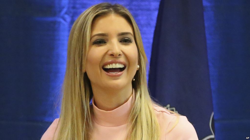 “Pas de place” pour néo-nazis et suprémacistes aux Etats-Unis, dit Ivanka Trump