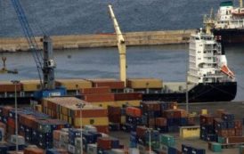 Algérie : face au déficit commercial qui se creuse, le pays limite ses importations