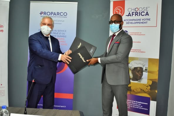 Proparco & GROUPECOFINA signent en présence de l’Ambassadeur France_RCI (photos)