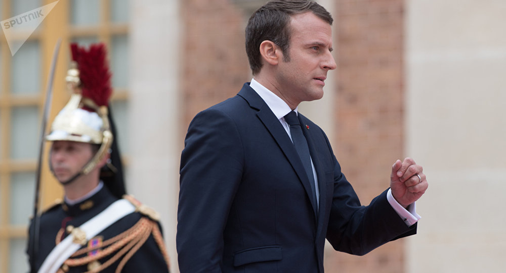 Macron refuse de fournir à Poutine les détails de l’attaque chimique présumée à Douma