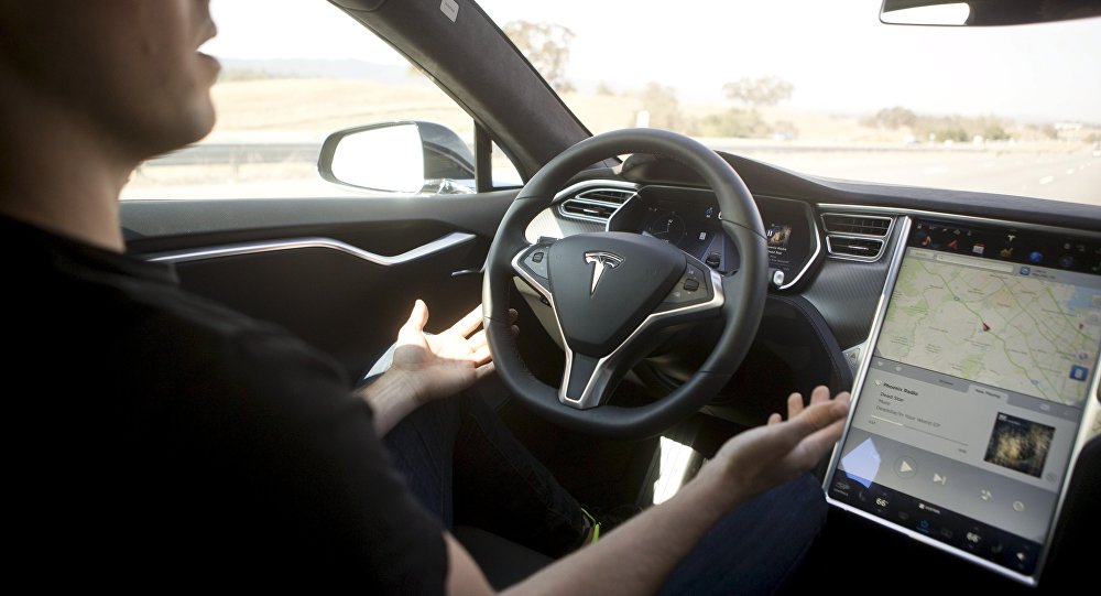 Comment pirater le système d’alarme de la Tesla Model S en deux secondes? (vidéo)