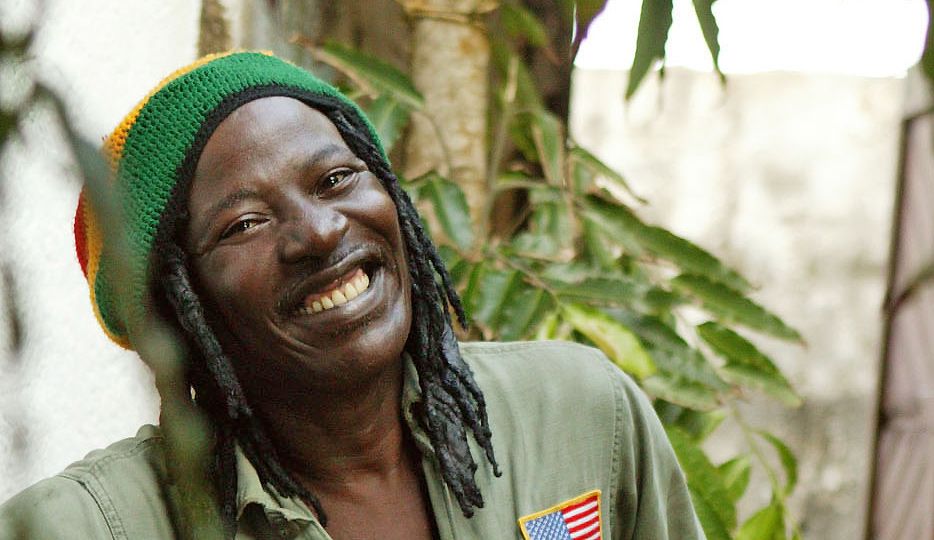 Showbiz: Alpha Blondy, l’artiste le mieux payé du monde en 2016