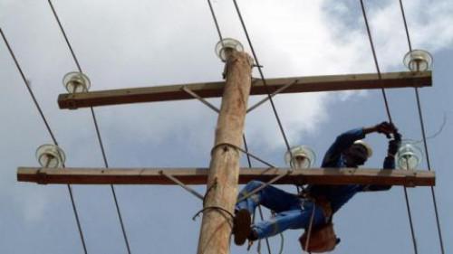 Eneo Cameroon a remplacé plus de 27 000 poteaux en bois entre janvier et juillet 2017