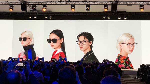 Huawei présente des lunettes connectées qui remplacent le kit mains libres