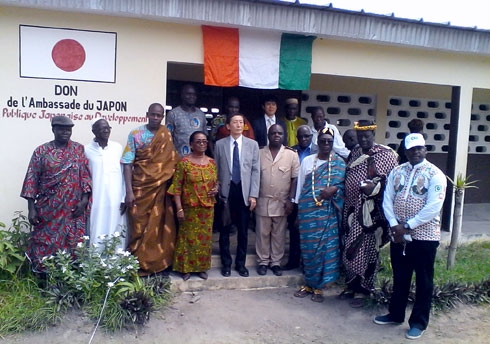 Côte d’Ivoire/Tiassalé: Le Japon offre 3 salles de classe, une cantine au village de Boussoué