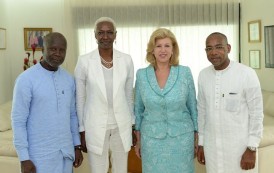 Côte d’Ivoire: En images/ Audience de la Première Dame avec Ciss St Moïse et la Princesse Esther Kamatari