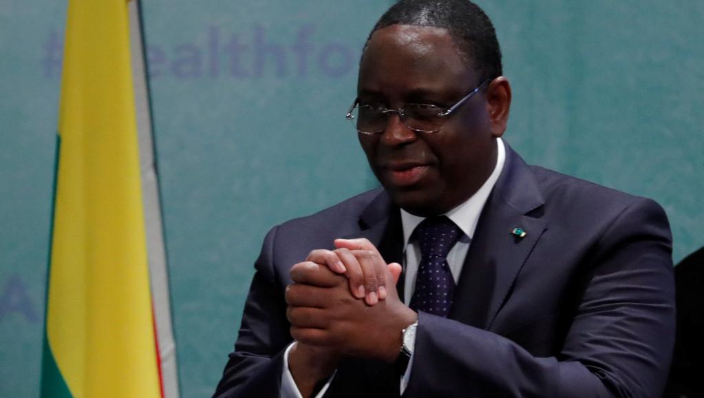 Macky Sall veut se rendre à la Coupe du Monde en Russie, polémique à Dakar