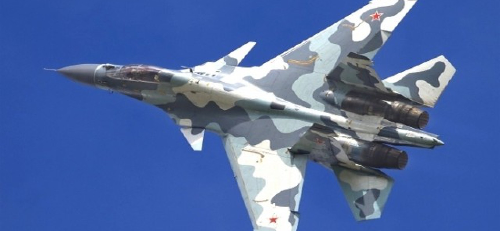 Algérie – Le pays se dote de 08 chasseurs russes SUKHOI 30