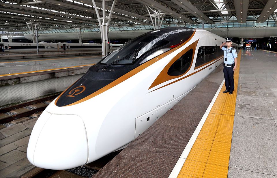 La Chine remet ses trains à grande vitesse à 350 km/h