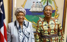 Rencontre des deux femmes Chef d’État en Afrique : Ellen Johnson Sirleaf, Chef d’État du Libéria a reçu Catherine Samba-Panza, en images