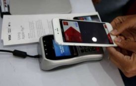 Ghana: la ministre des Communications annonce un durcissement du contrôle des transactions financières par mobile