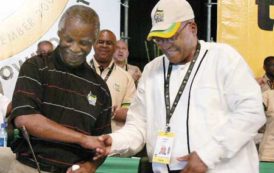 Mbeki, stoïque héros