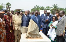 Côte d’Ivoire : Jeannot Ahoussou Kouadio à la Pose de première pierre du Lycée d’Abli en images