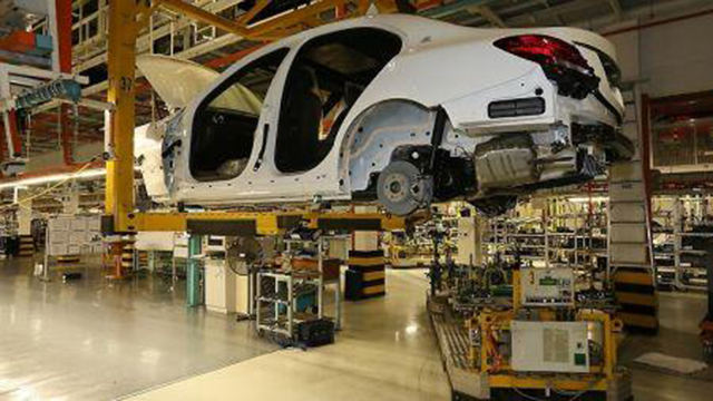 Mercedes-Benz AG va investir 700 millions $ dans l’extension de son usine sud-africaine