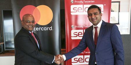 Tanzanie: Selcom signe un accord avec MasterCard pour renforcer ses moyens d’e-paiement dans le pays