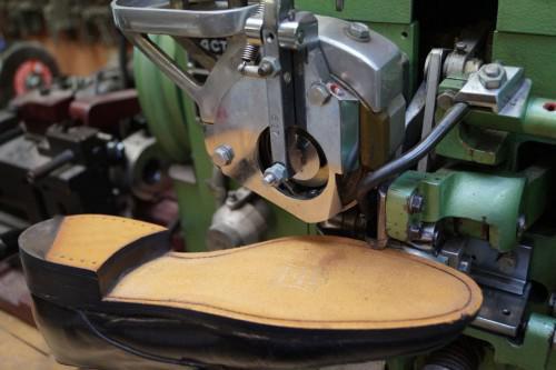 Cameroon : Italian Bombelli wants to set up shoe-making factory in Cameroonian town of Bafoussam