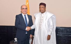 Niger : Le Président Issoufou Mahamadou a reçu , l’Ambassadeur de Turquie au Niger M. Huseyin Ozdemir.