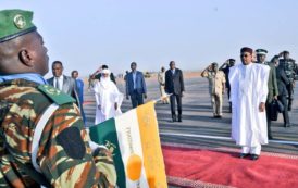 Le Président de la République Issoufou Mahamadou a regagné Niamey après le  Sommet de l’ASI (En images)