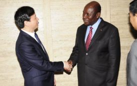 Côte d’Ivoire : Le vice-Président de la République a échangé avec le PDG de Fosun International en images