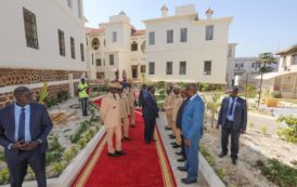 Le Président Macky SALL a visité la Cité JORIS sise au cercle Messe des officiers.(Photos)