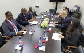 Le président Touadera a reçu en audience m. Jean Yves Le Drian, ministre des affaires étrangères de la France.(Photos)