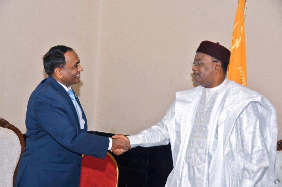 Le Président Issoufou Mahamadou en audience au Chargé d’Affaires de l’Ambassade de Pakistan au Niger.(Photos)