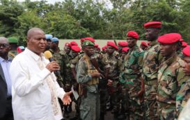 Le président de la république de RCA à la cérémonie de fin de formation de 400 soldats formés par les russes.(Photos)