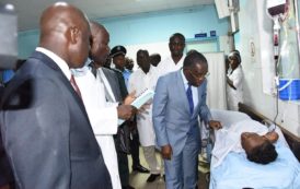 Le ministre de la santé et de l’hygiène publique dr AKA AOUELE visite des CHU d’Abidjan en images