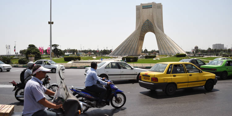 ELECTION : “L’IRAN EST L’UNE DES ÉCONOMIES LES PLUS FERMÉES DU MONDE”