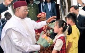 Niger : Chef de l’Etat, SEM Issoufou Mahamadou, accompagné de la Première Dame Hadjia Aissata Issoufou Mahamadou en visite en Chine