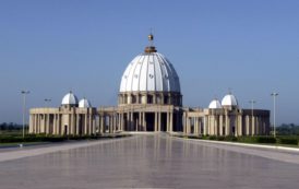 Au Ghana, une cathédrale futuriste sème la discorde