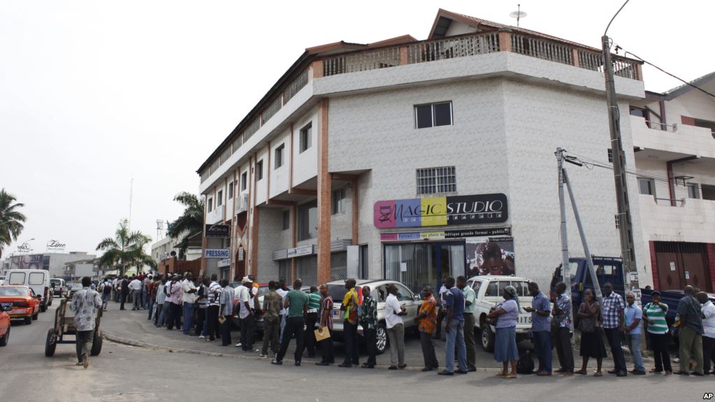 Le concours d’accès à la fonction publique en Côte d’Ivoire montré du doigt