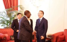 Le President Alassane Ouattara s’est entretien avec le Ministre Assistant des Affaires Étrangères de Chine en charge des Affaires Africaines [Photos]