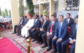 Cérémonie d’au revoir et d’accueil des 18ème et 19ème Mission Médicale Chinoise au Cameroun [Photos]