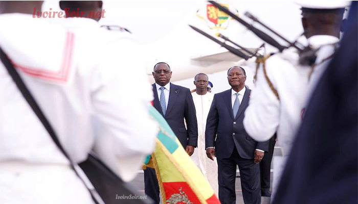 Des opposants sénégalais en colère contre Ouattara : « Évitez de mettre de l’huile sur le feu au Sénégal »