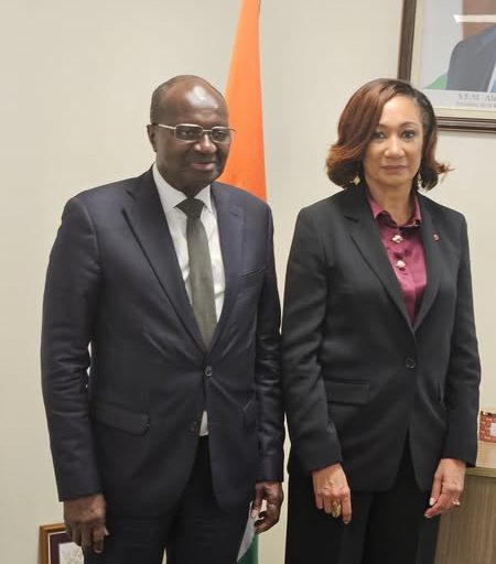 RENOVATION D’UN BATIMENT COLONIAL A GRAND-BASSAM : LA CCI-COTE D’IVOIRE ET LE MINISTRE DE LA CULTURE S’ACCORDENT (photos)