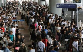 Chaos à l’aéroport d’Osaka après le passage du typhon Jebi