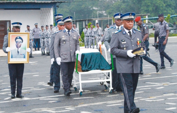 Obsèques du général Tanny: L’hommage de la gendarmerie nationale au défunt