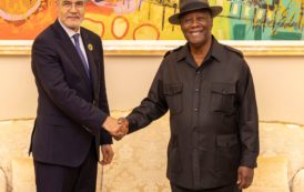 Alassane Ouattara, reçoit une délégation mauritanienne conduite par le Ministre de l’Économie et des Finances, Sid’ Ahmed Ould Bouh (Images)