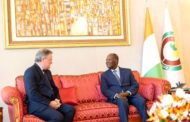 Alassane Ouattara, reçoit le Président-Directeur Général de Vitol, Russel Hardy (Images)
