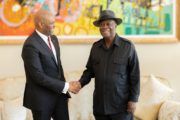 Alassane Ouattara, reçoit le Président-Directeur Général de United Bank of Africa (UBA) (Images)