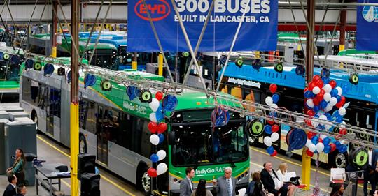 Le constructeur chinois BYD produit son 300ème bus dans son usine d’Amérique du Nord