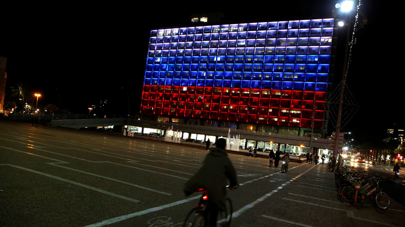 Hommage à Saint-Pétersbourg : Tel-Aviv illuminée aux couleurs de la Russie, mais ni Berlin ni Paris