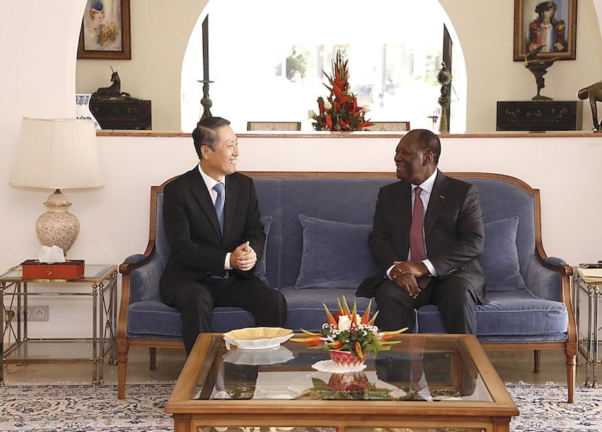 DIPLOMATIE : LE PRESIDENT ALASSANE OUATTARA REÇOIT L’AMBASSADEUR DE COREE, RHEE YONG-IL, EN FIN DE MISSION