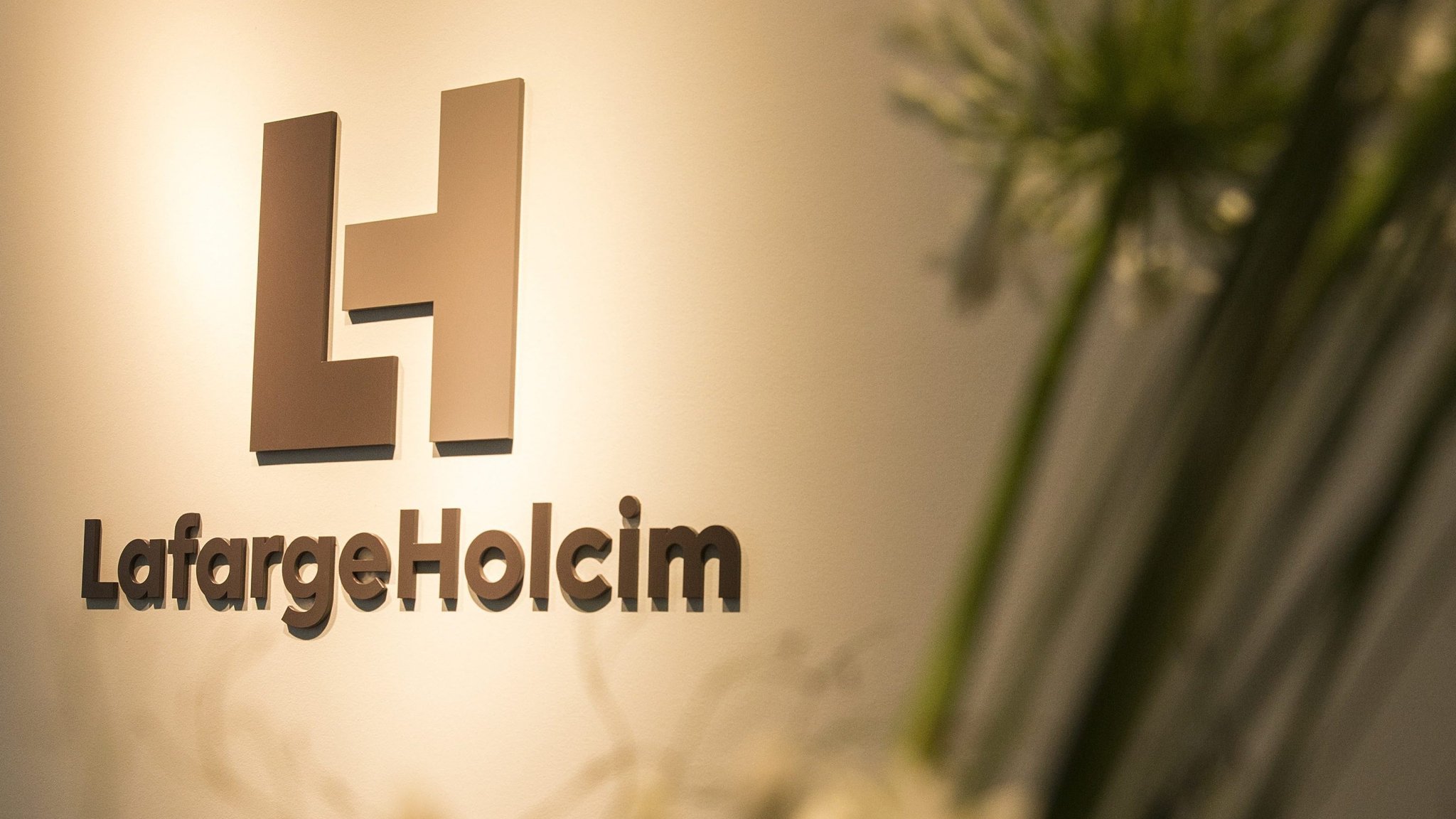 LafargeHolcim Côte d’Ivoire lance une Bourse au profit de jeunes architectes