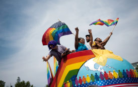 Le mariage homosexuel autorisé en Allemagne, Merkel vote contre